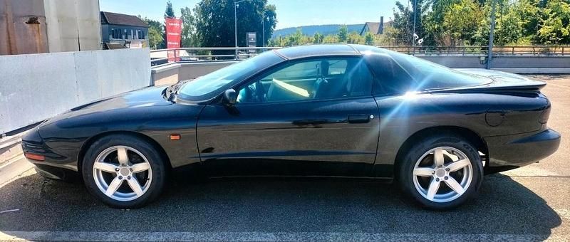 Schwarz Gebraucht 1994 Pontiac Firebird Coupé | 6.800 € - Bild 1/4