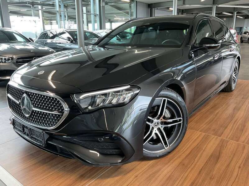 Graphitgrau Gebraucht 2024 Mercedes E220 AMG line Kombi | 49.999 € (Fairer Preis) - Bild 1/4