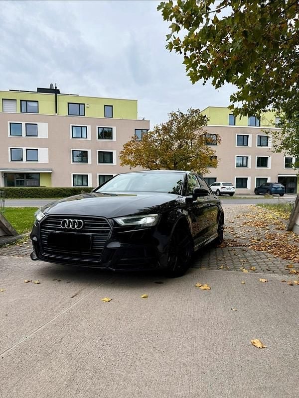Schwarz Gebraucht 2017 Audi A3 S-Line Limousine | 14.000 € (Guter Preis) - Bild 1/4