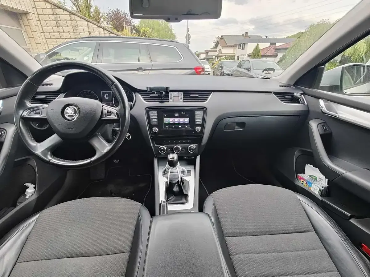 Gebraucht Skoda Octavia 105 PS (77 kW) 2014 Silber Kombi
