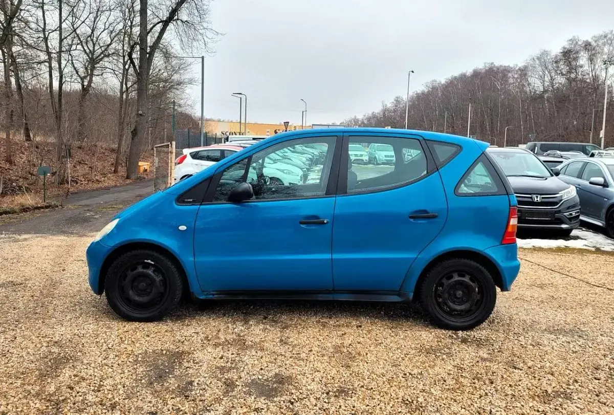 Gebraucht Mercedes A160 Classic 102 PS (75 kW) 1998 Blau Kleinwagen