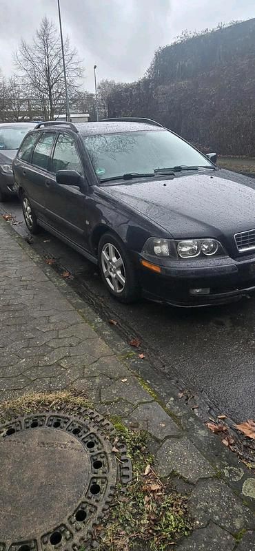 Gebraucht Volvo V40 136 PS (100 kW) 2003 Schwarz Kombi