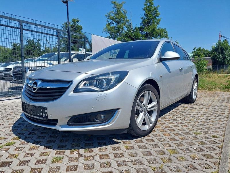 Grau Gebraucht 2015 Opel Insignia Innovation Kombi | 12.000 € (Fairer Preis) - Bild 1/4