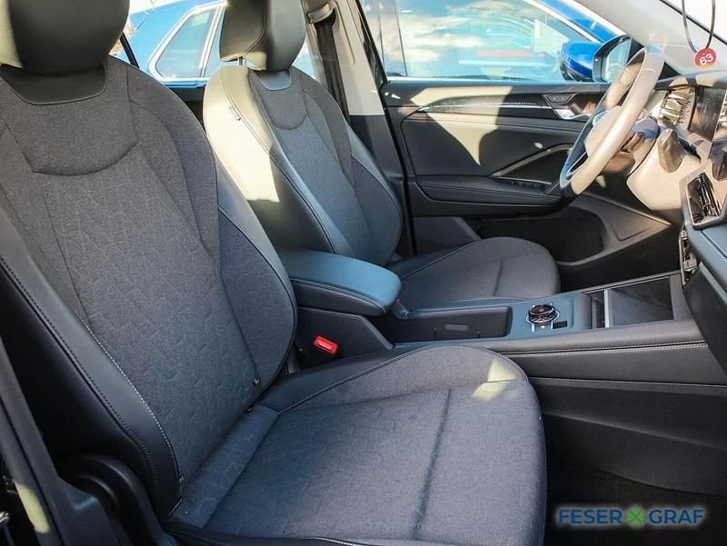 Gebraucht VW Tayron Life 193 PS (141 kW) 2025 Grenadillschwarz metallic SUV