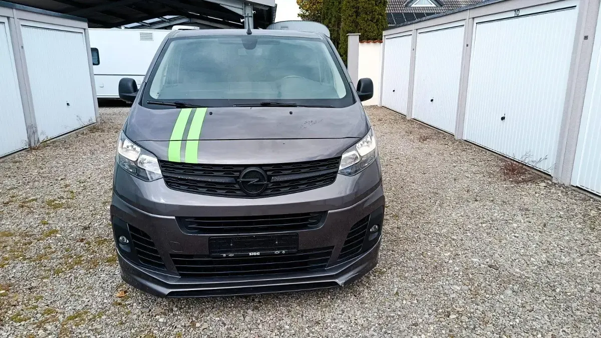 Gebraucht Opel Vivaro Edition 122 PS (89 kW) 2021 Grau Van / Kleinbus