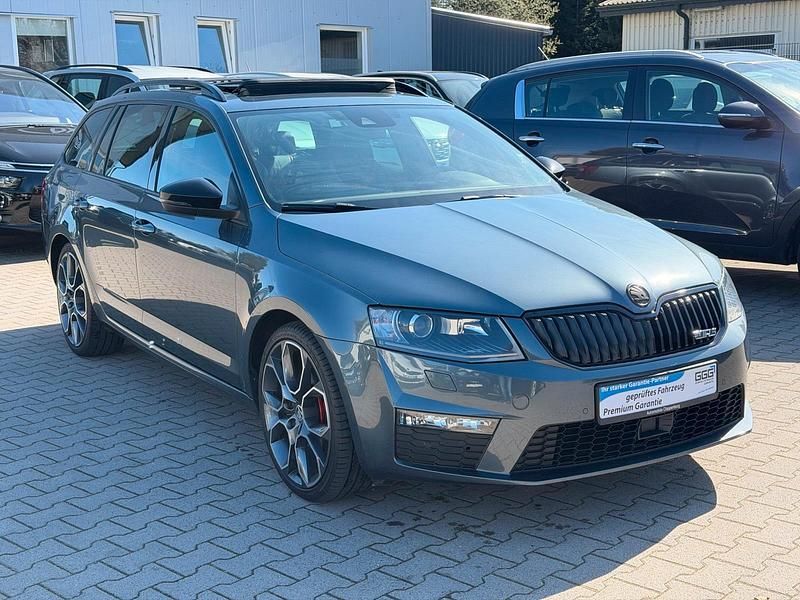 Gebraucht Skoda Octavia RS 184 PS (135 kW) 2017 Quarzgrau metallic Kombi