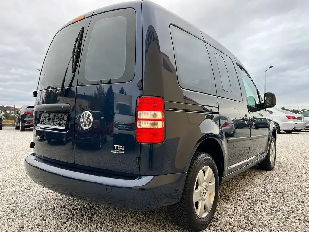 Gebraucht VW Caddy Trendline 102 PS (75 kW) 2014 Blau Van / Kleinbus