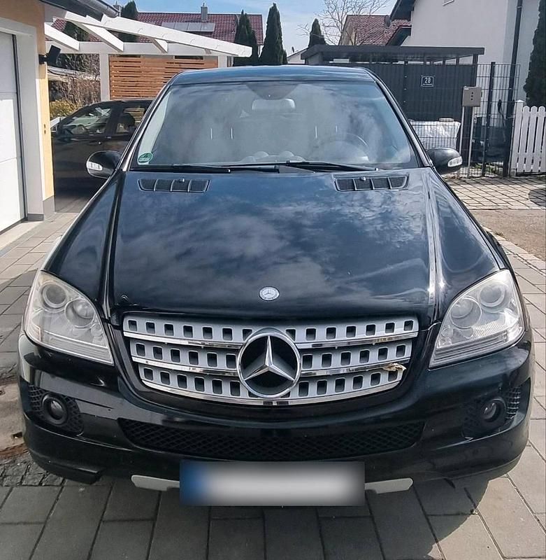 Gebraucht Mercedes ML280 190 PS (139 kW) 2007 Schwarz SUV