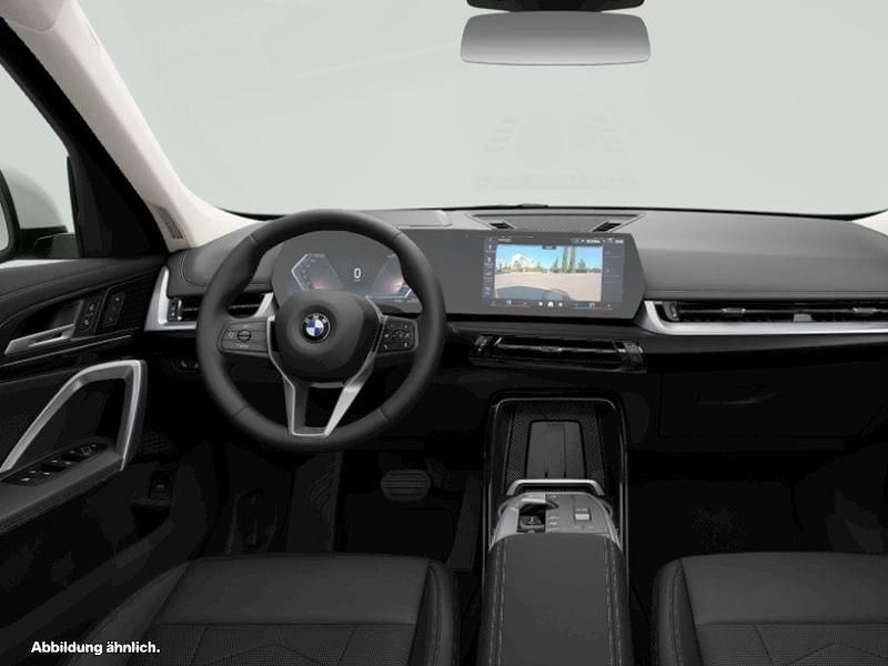 Gebraucht BMW X1 Luxury Line 150 PS (110 kW) 2025 Mineralweiß metallic SUV