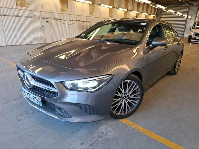 Grau Gebraucht 2022 Mercedes CLA180 Shooting Brake Progressive Kombi | 17.615 € (Guter Preis) - Bild 1/4