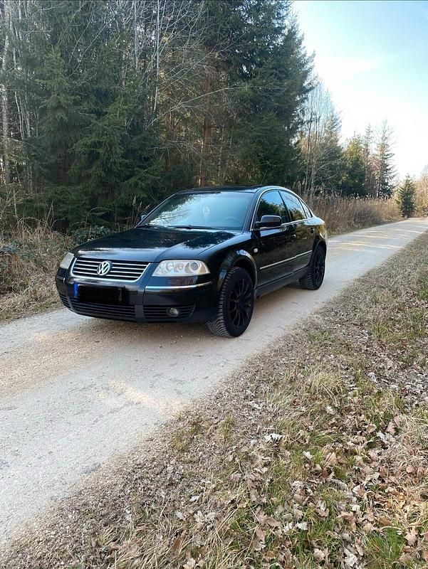 Gebraucht VW Passat 131 PS (96 kW) 2002 Schwarz Limousine