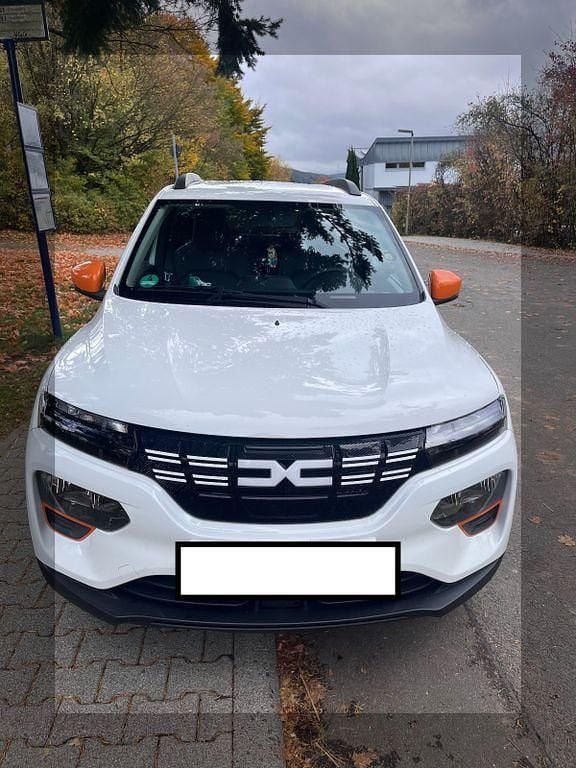 Gebraucht Dacia Spring Essentiel 33 kW (45 PS) 2023 Weiß Kleinwagen