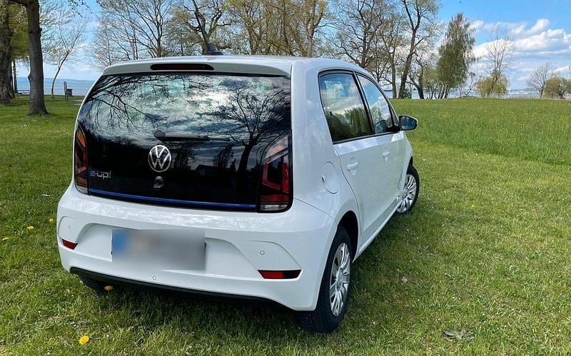 Second-hand VW e-up! 61 kW (83 CP) 2020 Alb Hatchback