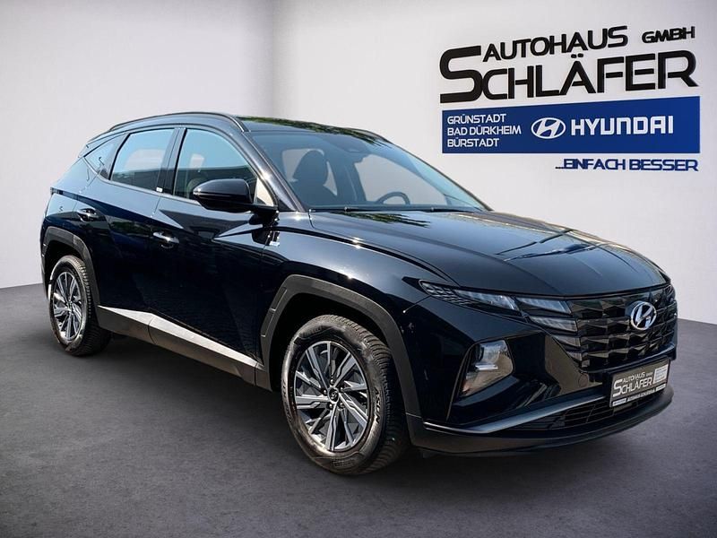 Gebraucht Hyundai Tucson Select 150 PS (110 kW) 2021 Phantom black / mic SUV