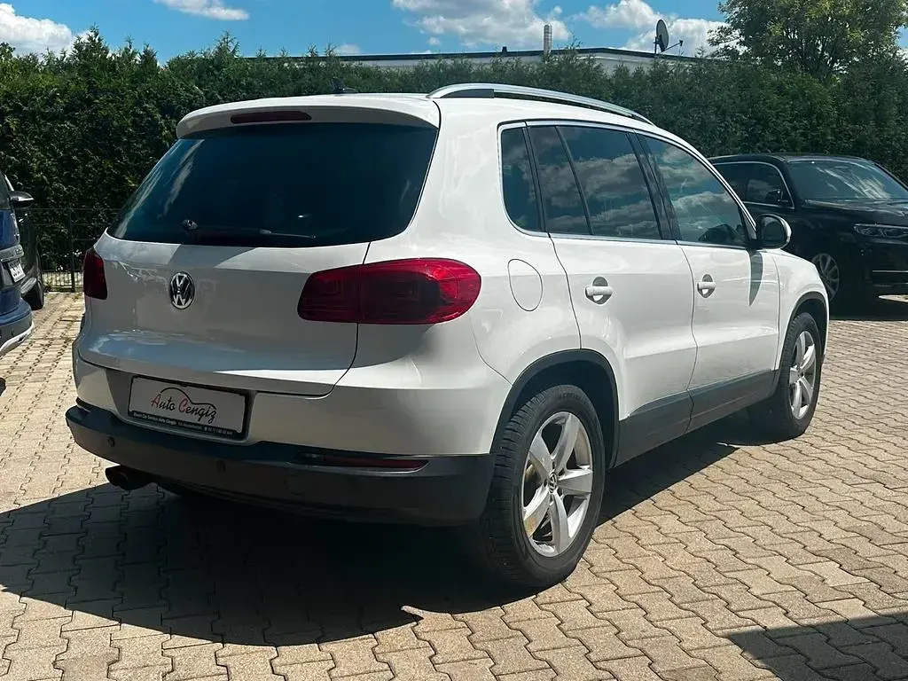 Gebraucht VW Tiguan Trendline 122 PS (89 kW) 2014 Weiß SUV