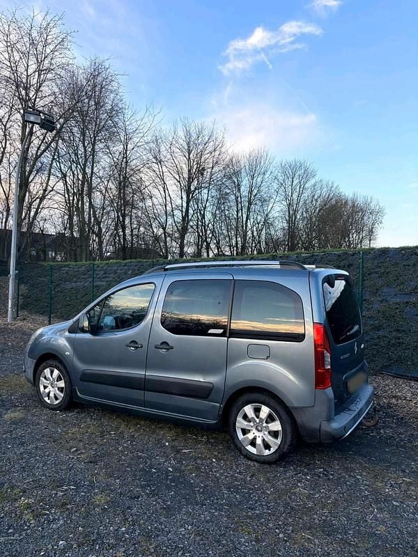 Gebraucht Citroën Berlingo XTR 109 PS (80 kW) 2009 Grau Van / Kleinbus