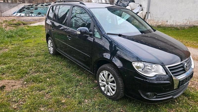 Gebraucht VW Touran Trendline 140 PS (102 kW) 2007 Schwarz Van / Kleinbus