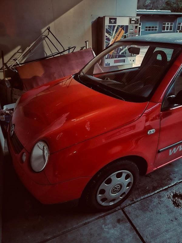 Gebraucht VW Lupo 50 PS (36 kW) 2001 Rot Kleinwagen