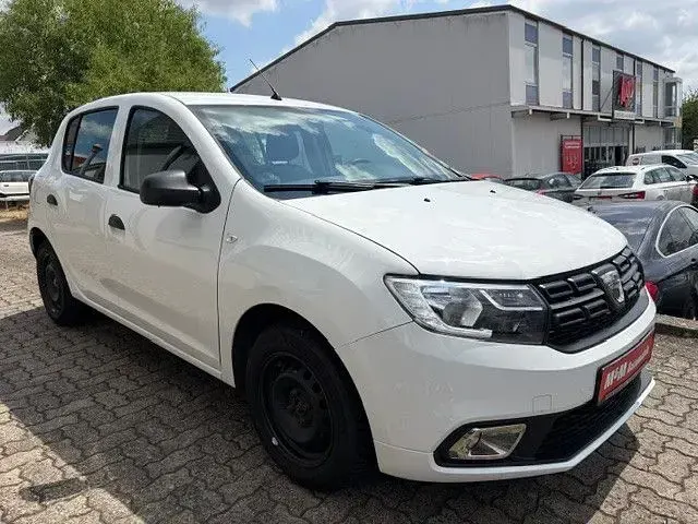 Gebraucht Dacia Sandero Essentiel 75 PS (55 kW) 2021 Weiß Limousine