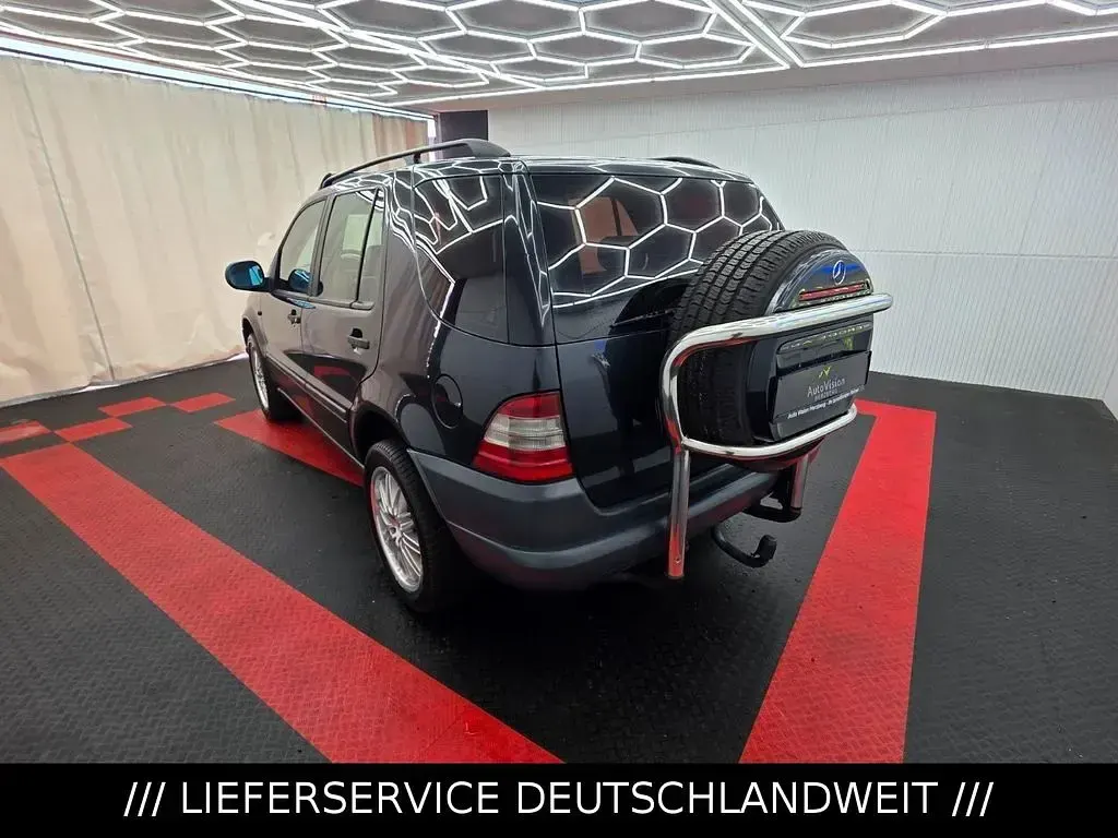 Gebraucht Mercedes ML320 218 PS (160 kW) 1999 Schwarz SUV