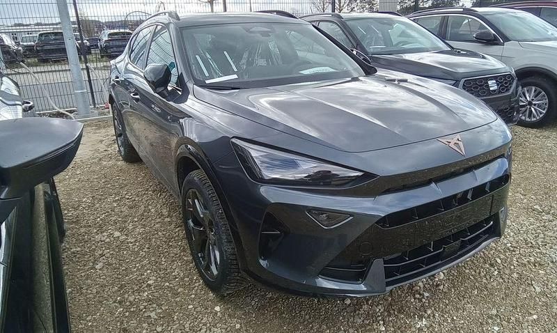 Neu Cupra Formentor 150 PS (110 kW) 2026 Grau SUV