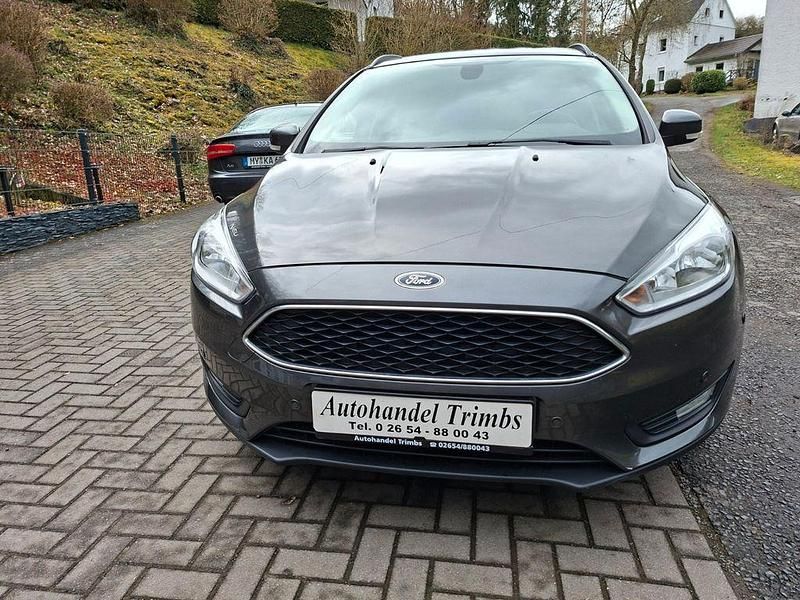 Gebraucht Ford Focus Trend 125 PS (91 kW) 2016 Limousine