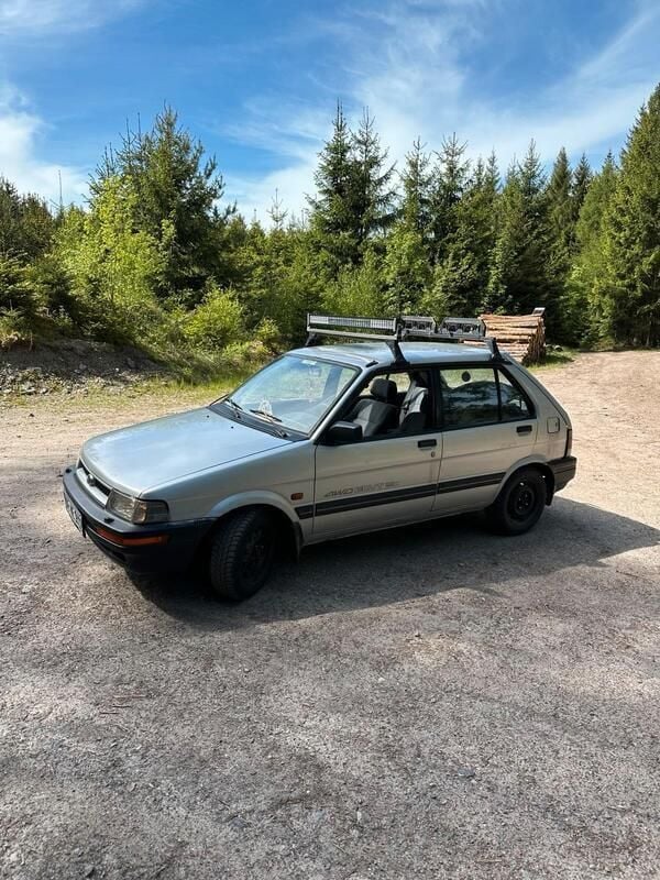 Silber Gebraucht 1992 Subaru Justy Kleinwagen | 2.500 € - Bild 1/4
