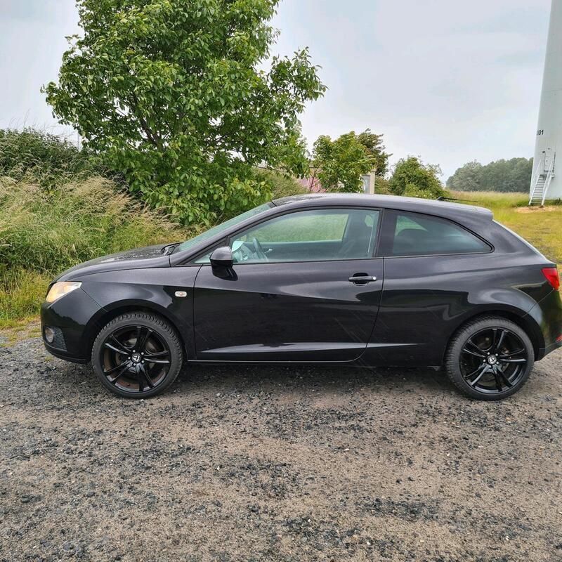 Schwarz Gebraucht 2010 Seat Ibiza SC Sport Kleinwagen | 2.500 € (Superpreis) - Bild 1/4