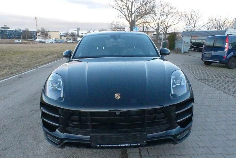 Gebraucht Porsche Macan Turbo Performance Package 441 PS (324 kW) 2017 Schwarz SUV