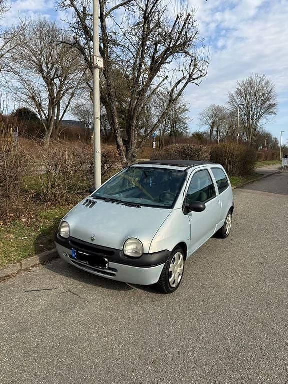 Gebraucht Renault Twingo 58 PS (42 kW) 2004 Silber Kleinwagen