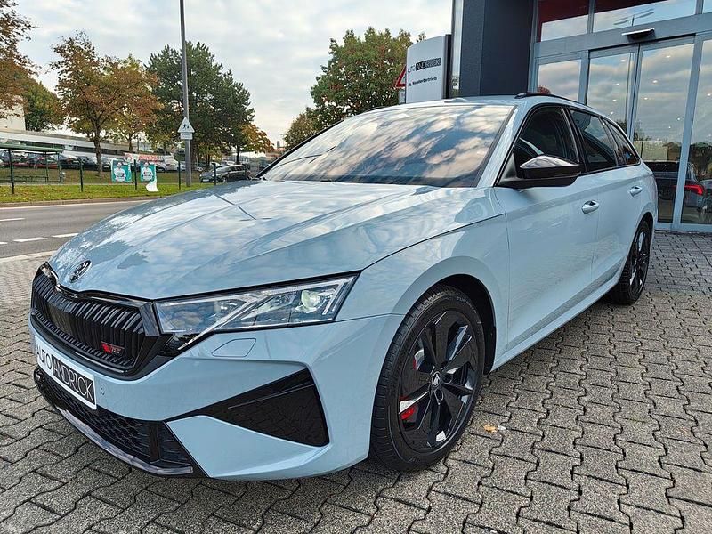 Grau Neu 2025 Skoda Octavia RS Kombi | 41.990 € (Fairer Preis) - Bild 1/4
