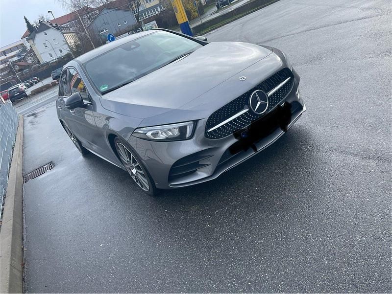 Gebraucht Mercedes A220 AMG line 190 PS (139 kW) 2019 Grau Limousine