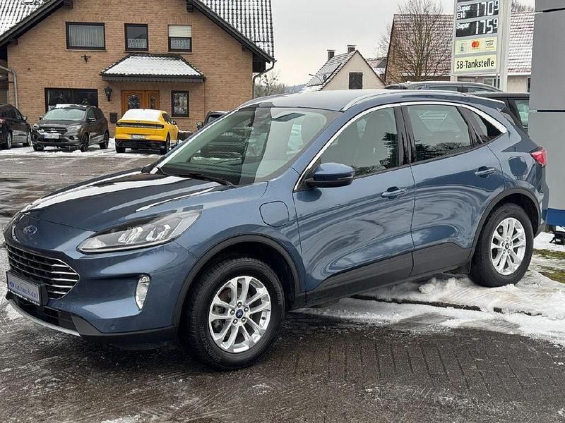 Gebraucht Ford Kuga Titanium 224 PS (164 kW) 2022 Blau SUV
