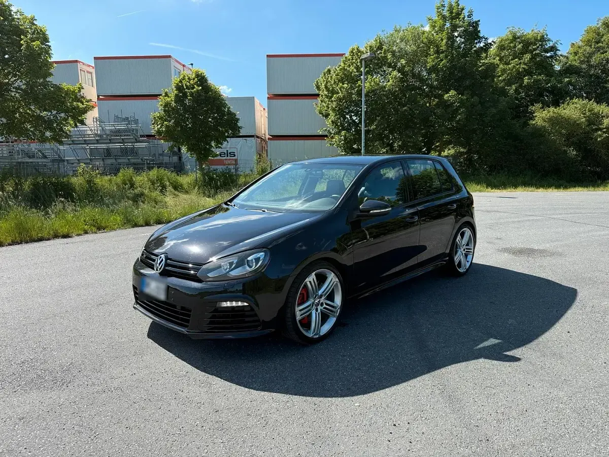 Gebraucht VW Golf VII R 271 PS (199 kW) 2012 Schwarz Limousine
