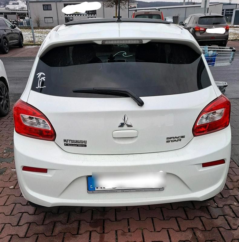 Gebraucht Mitsubishi Space Star Edition 80 PS (58 kW) 2018 Weiß Kleinwagen