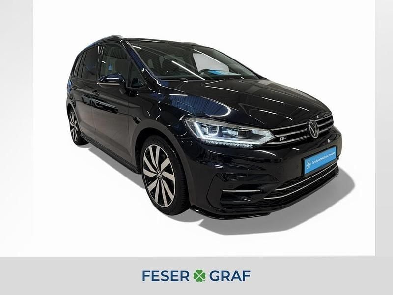 Gebraucht VW Touran 150 PS (110 kW) 2025 Deep black perleffekt Van / Kleinbus