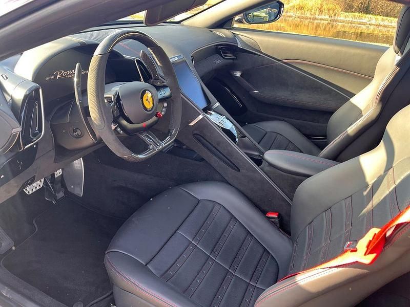 Gebraucht Ferrari Roma 620 PS (456 kW) 2024 Cabrio