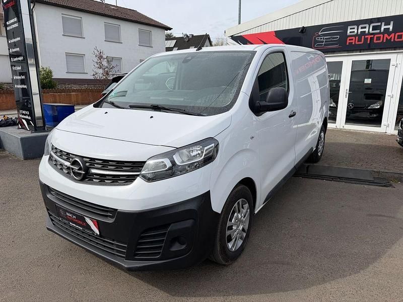 Gebraucht Opel Vivaro Edition 144 PS (105 kW) 2023 Weiß Van / Kleinbus