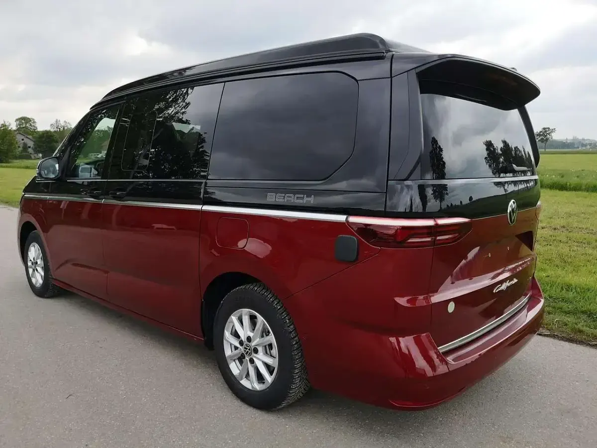 Neu VW California Highline 150 PS (110 kW) 2025 Deepblack perleffekt/fort... Van