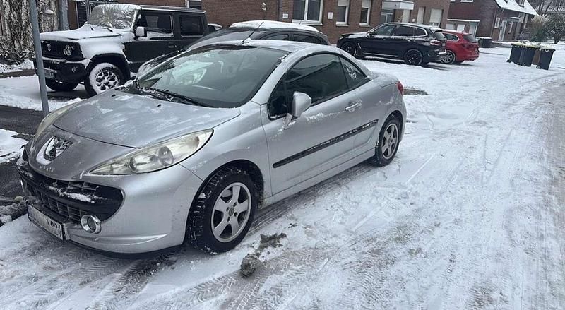 Gebraucht Peugeot 207 CC 120 PS (88 kW) 2007 Cabrio
