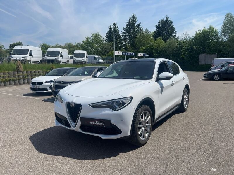 Bianco alfa, uni Gebraucht 2019 Alfa Romeo Stelvio Super SUV | 29.980 € (Guter Preis) - Bild 1/4