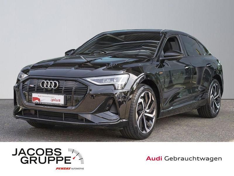 Brillantschwarz Gebraucht 2022 Audi e-tron Sportback Ambiente SUV | 34.980 € (Fairer Preis) - Bild 1/4