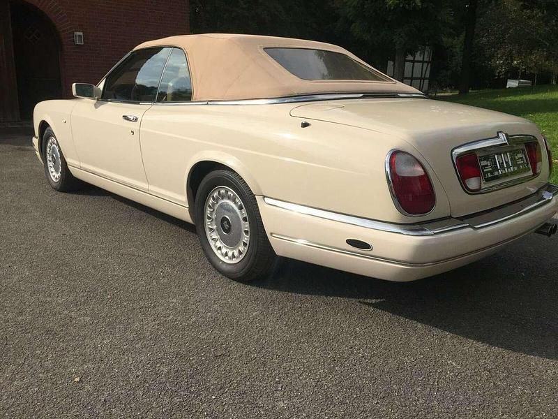 Gebraucht Rolls Royce Corniche 329 PS (241 kW) 2000 Beige Cabrio