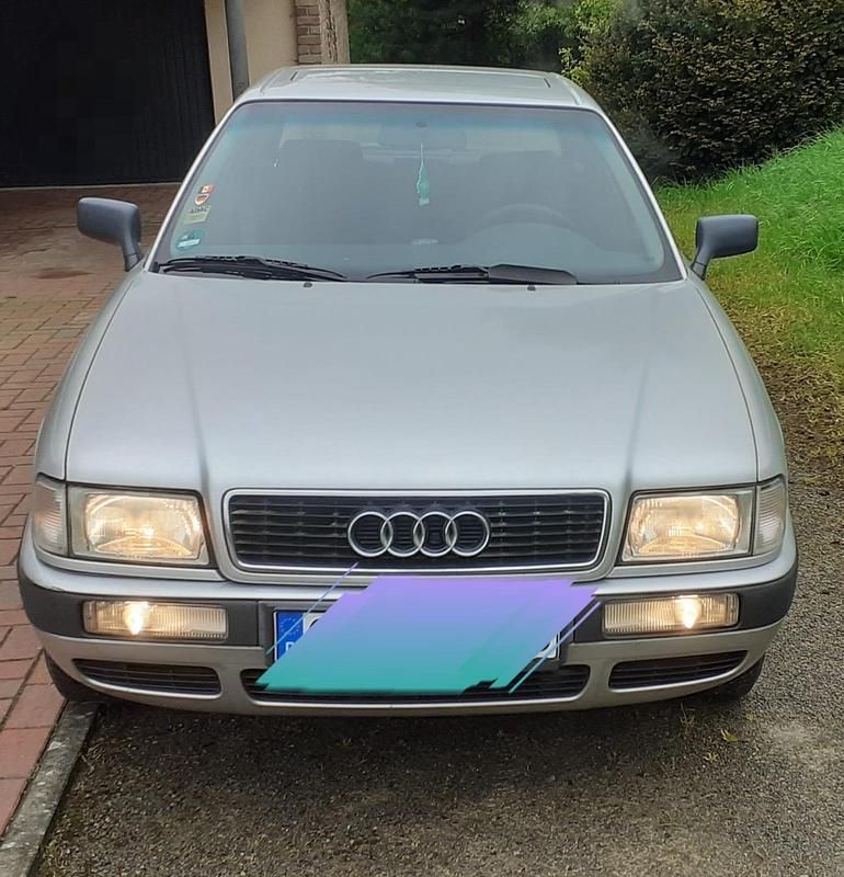 Gebraucht Audi 80 90 PS (66 kW) 1992 Silber Limousine