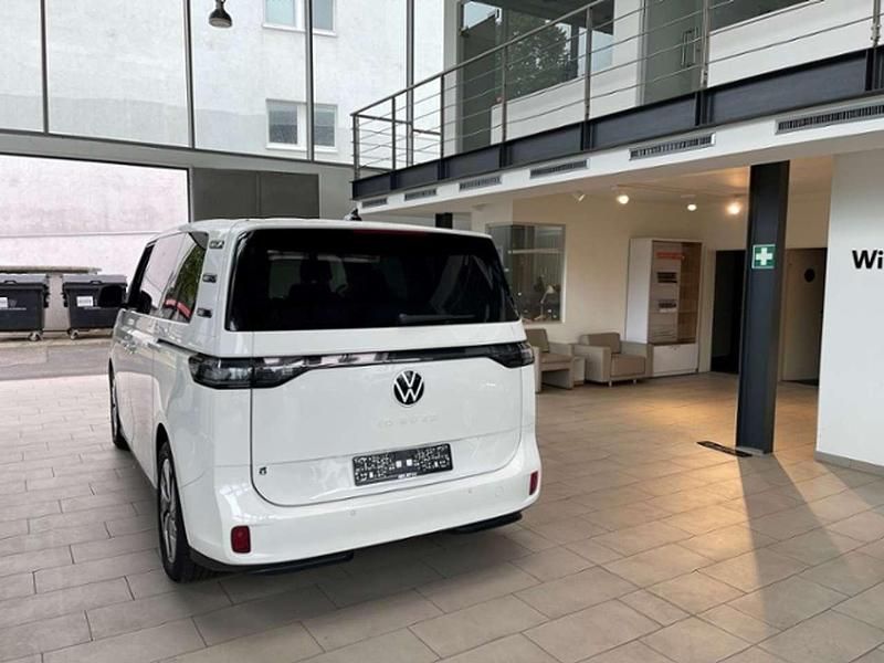 Gebraucht VW ID. Buzz Pro 150 kW (204 PS) 2023 Candy weiss Van / Kleinbus