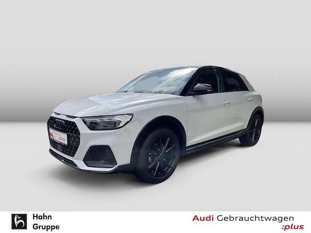 Gletscherweiß metallic Gebraucht 2025 Audi A1 S-Line Kleinwagen | 24.553 € (Fairer Preis) - Bild 1/4