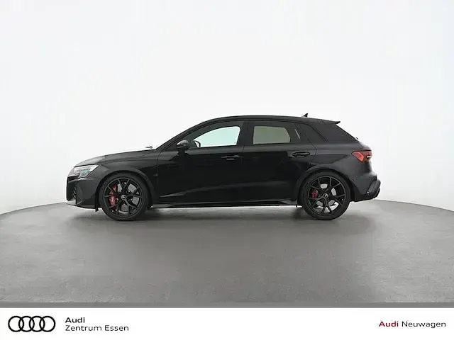 Gebraucht Audi RS3 Sportback Comfort 400 PS (294 kW) 2026 Mythosschwarz metallic Kleinwagen