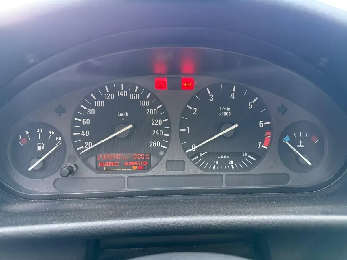 Gebraucht BMW 328 Cabriolet Performance 193 PS (141 kW) 1995 Rot Cabrio