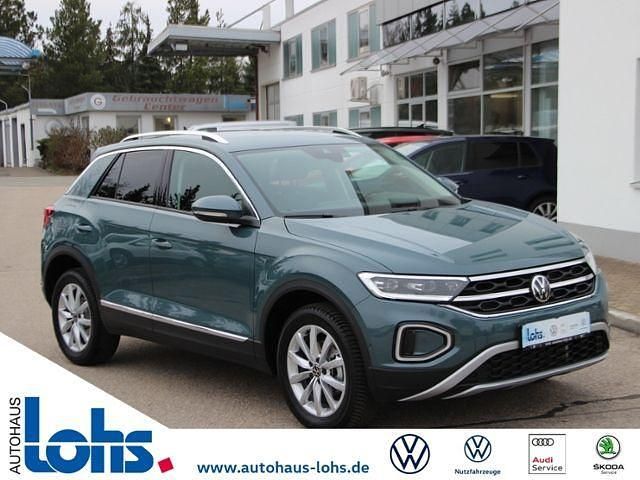 Gebraucht VW T-Roc Style 150 PS (110 kW) 2025 Petroleum blue metallic SUV