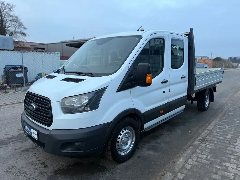 Używany Ford Transit 131 KM (96 kW) 2017 Biały Sedan/Limuzyna